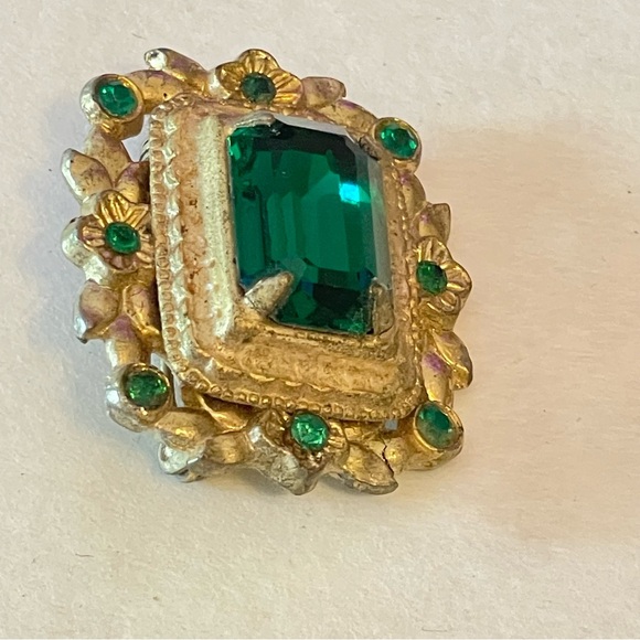 Vintage 1950s Coro Green Rhinestone Brooch Gold Tone Statement Victorian Style - Picture 5 of 11